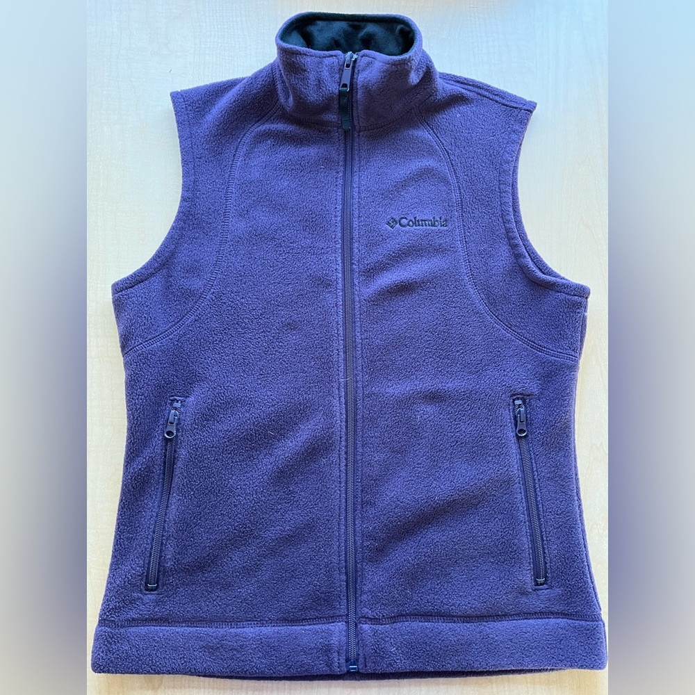 Purple sleeveless columbia fleece